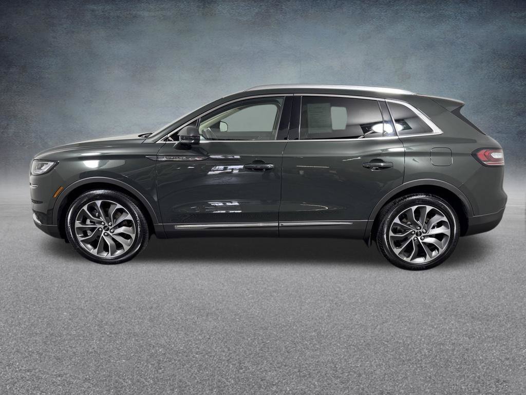 Certified 2023 Lincoln Nautilus Reserve AWD/4WD image 4