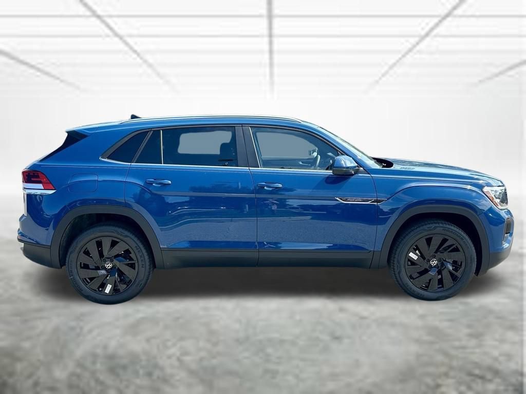 New 2026 Volkswagen Atlas Cross Sport SE FWD image 4