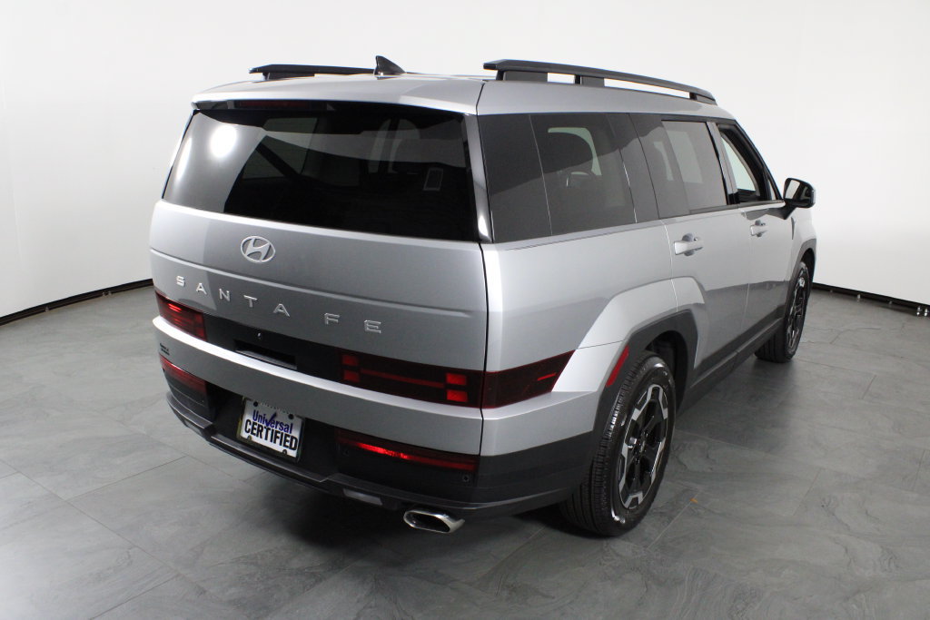 Certified 2026 Hyundai Santa Fe SEL FWD image 4