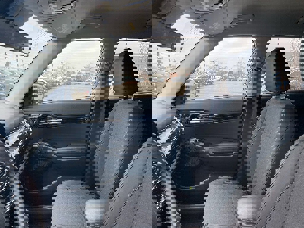 Used 2024 Kia Seltos S image 9