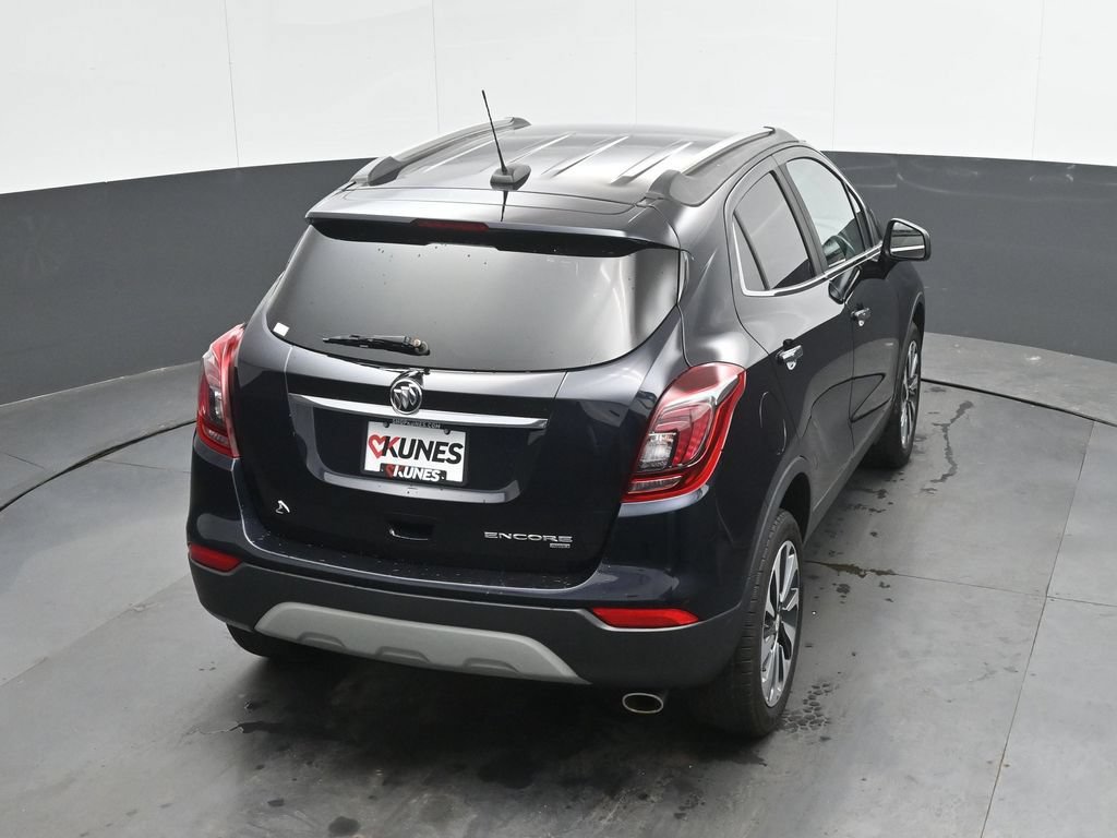 Used 2021 Buick Encore Preferred AWD/4WD image 29