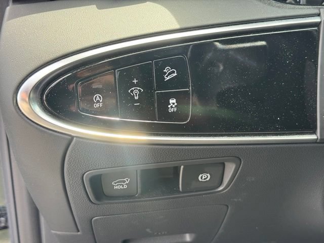 Certified 2023 Genesis GV70 2.5T w/ Select Package AWD/4WD image 22