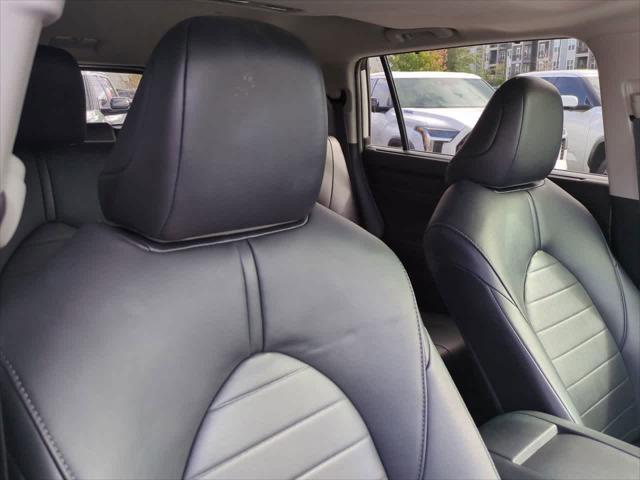 Certified 2020 Toyota Highlander XLE image 7