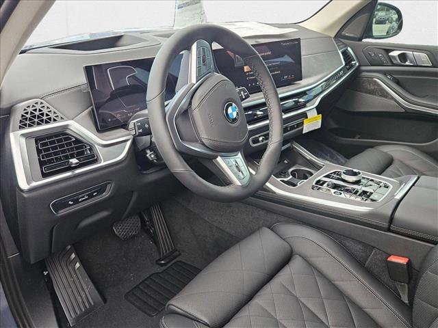 New 2026 BMW X7 xDrive40i image 3