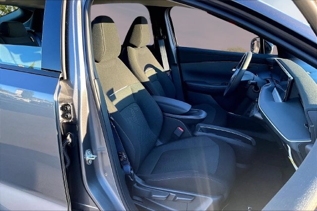 New 2026 Nissan Leaf w/ Floor Mat Package (S+) FWD image 10
