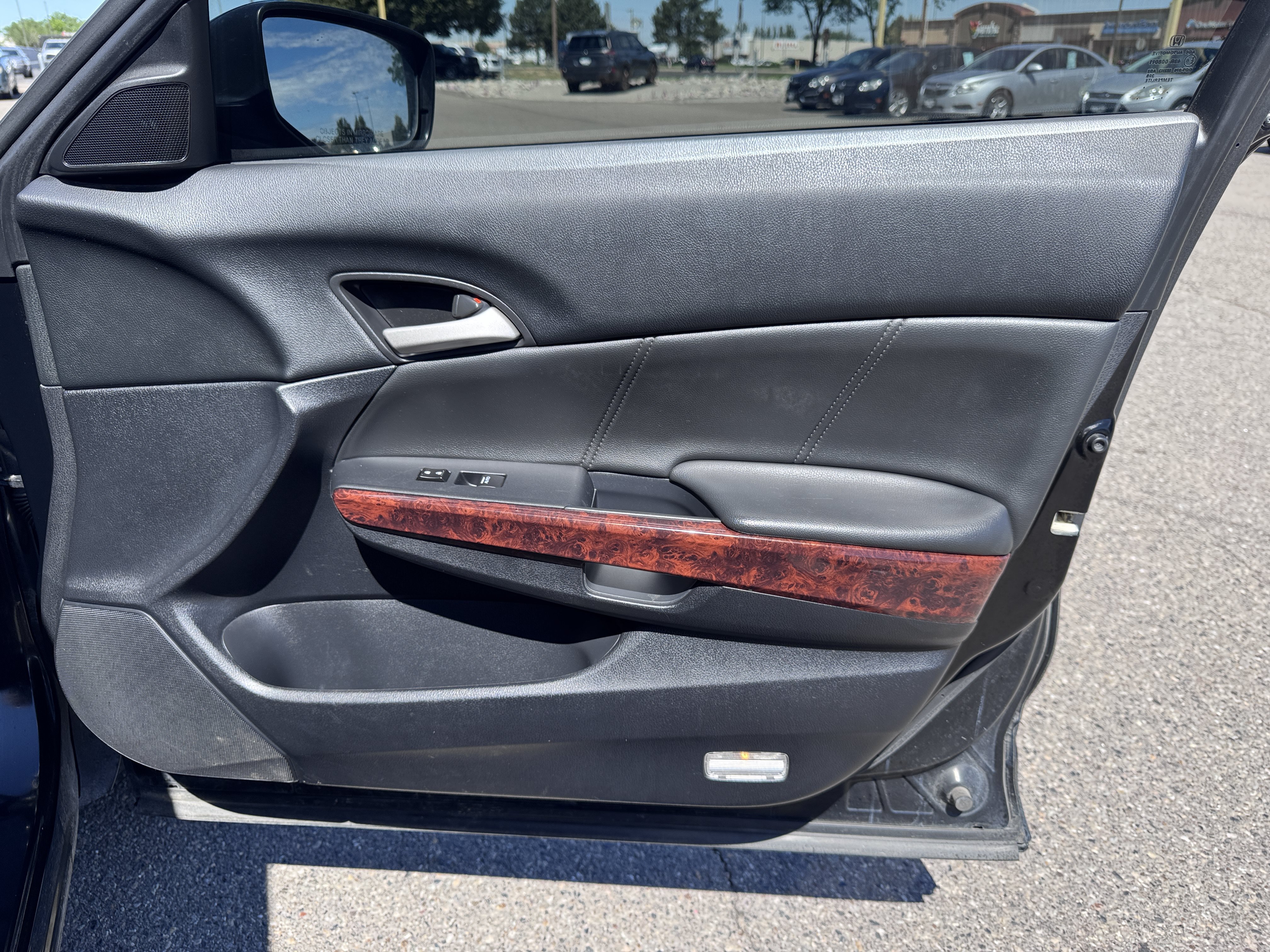 Used 2010 Honda Crosstour EX-L image 42