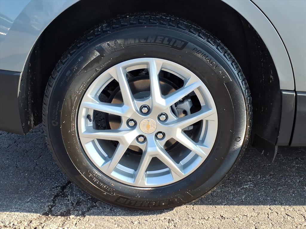 Used 2024 Chevrolet Equinox LT w/ LPO, Floor Liner Package image 26