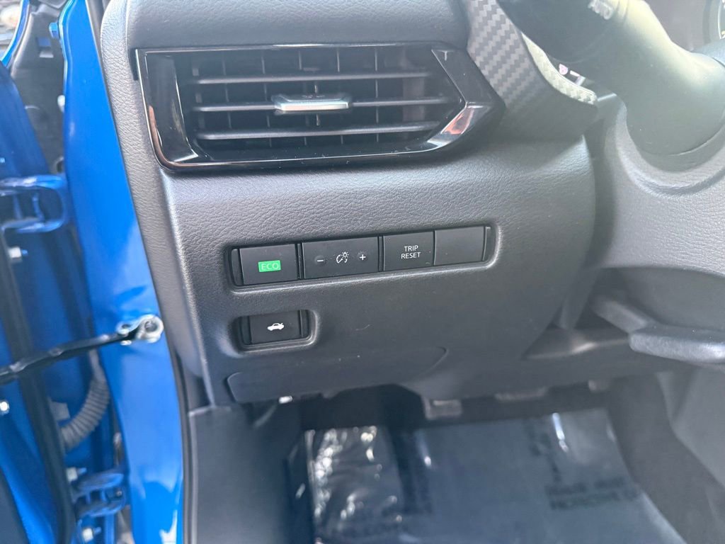 Used 2024 Nissan Sentra SV image 8