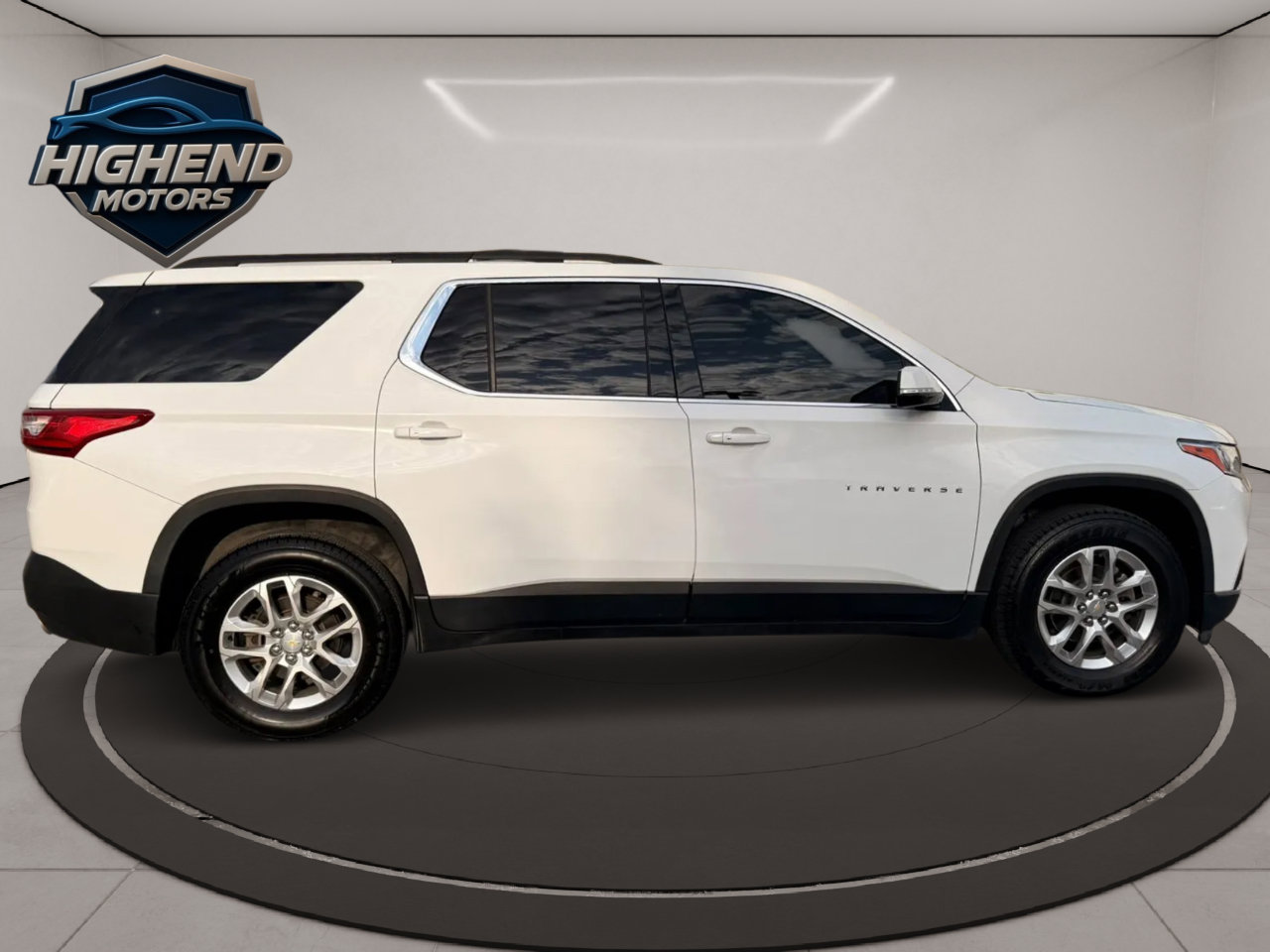 Used 2020 Chevrolet Traverse LT w/ Driver Confidence II Package image 8