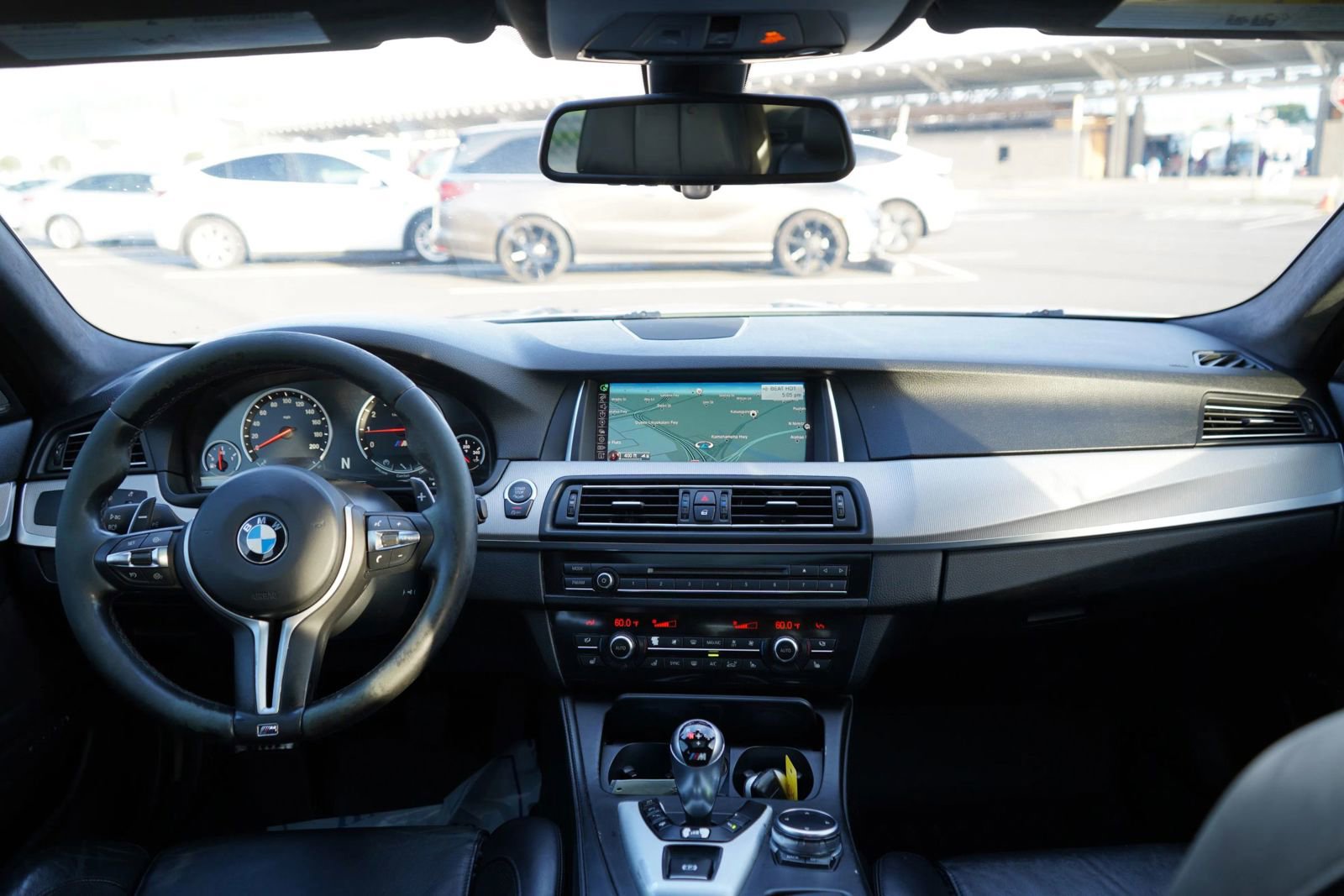 Used 2016 BMW M5 image 18