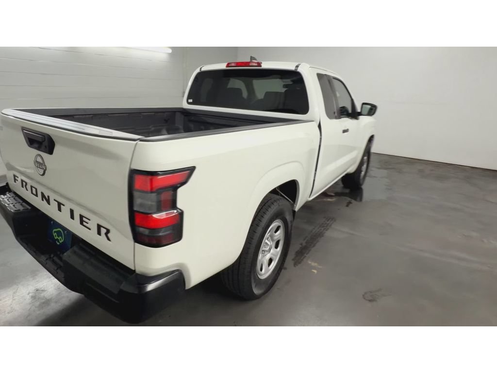Used 2022 Nissan Frontier S RWD image 8