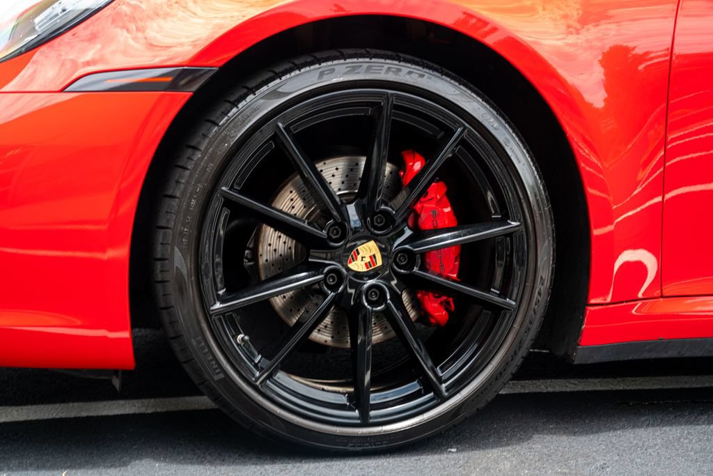 Used 2020 Porsche 911 Carrera RWD image 24