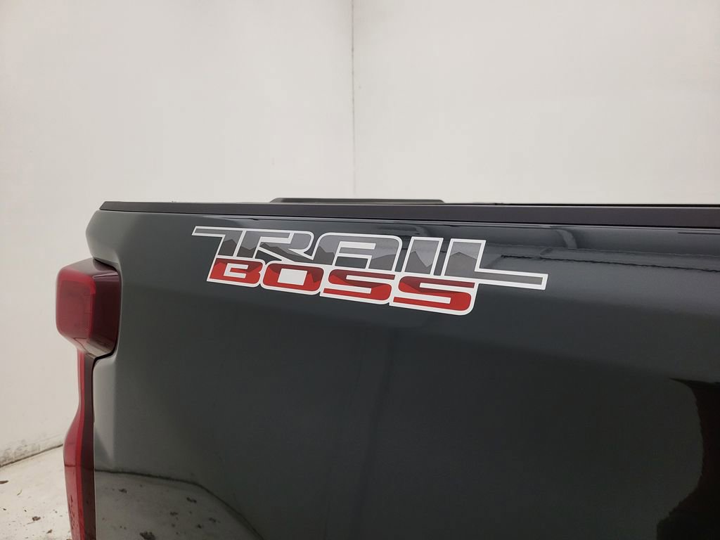 Certified 2025 Chevrolet Silverado 1500 LT Trail Boss w/ Convenience Package II image 32