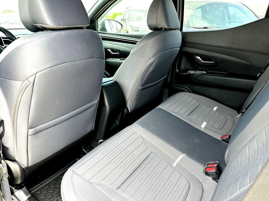 Used 2023 Hyundai Santa Cruz SEL image 22