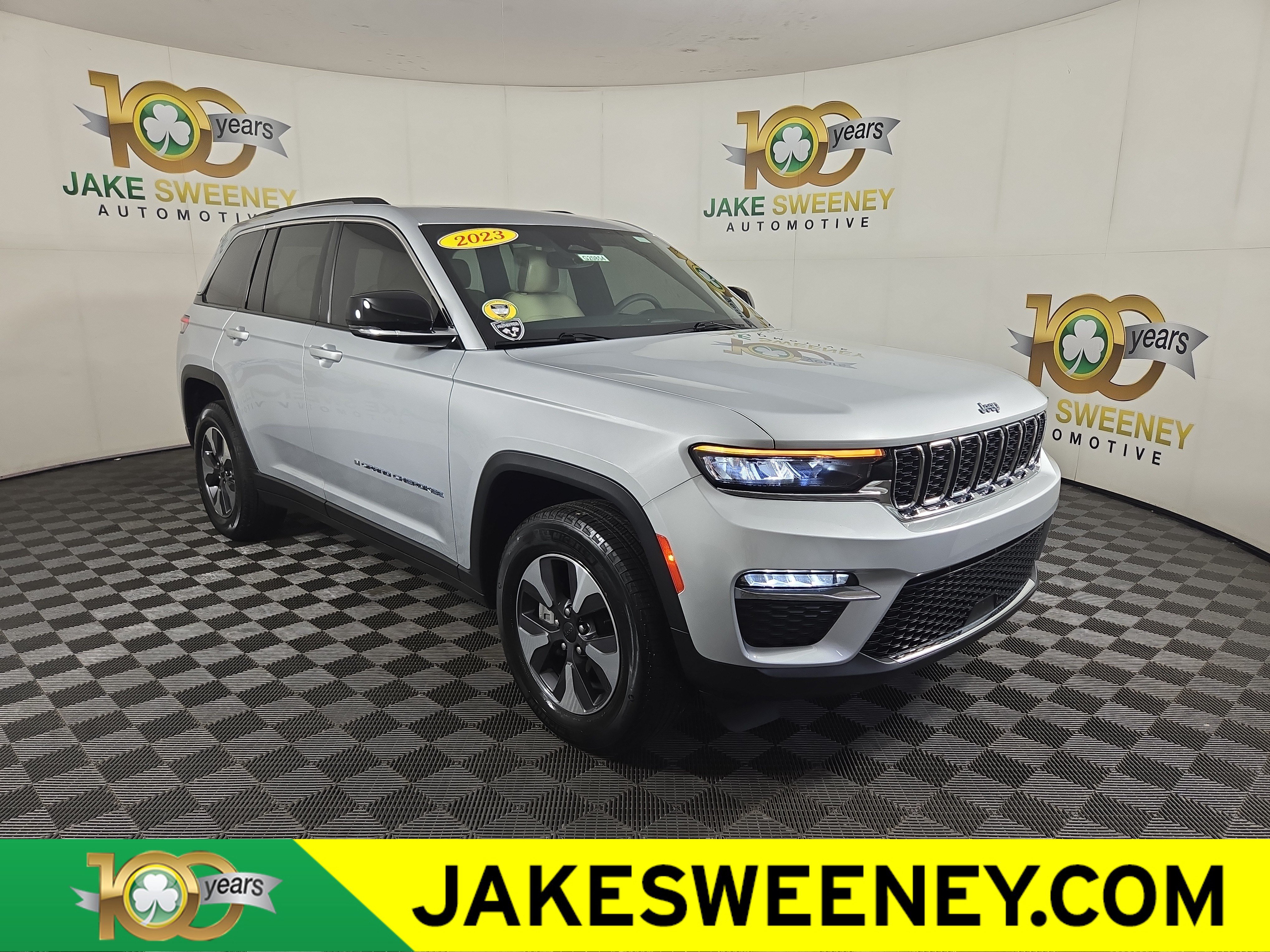 Used 2023 Jeep Grand Cherokee 4WD 4xe