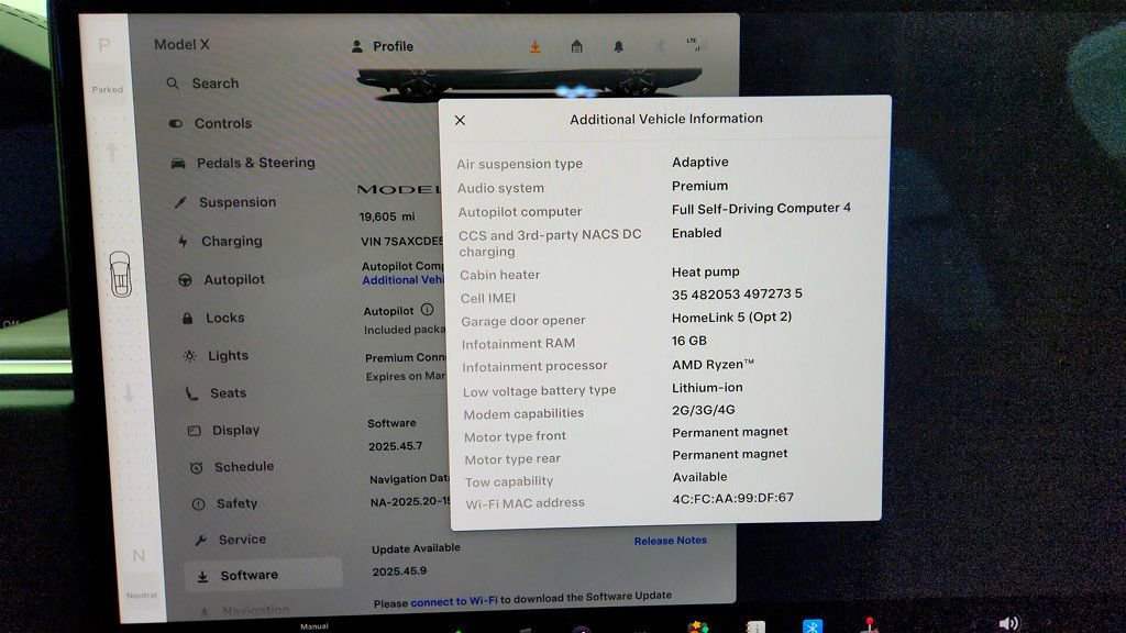 Used 2023 Tesla Model X image 15