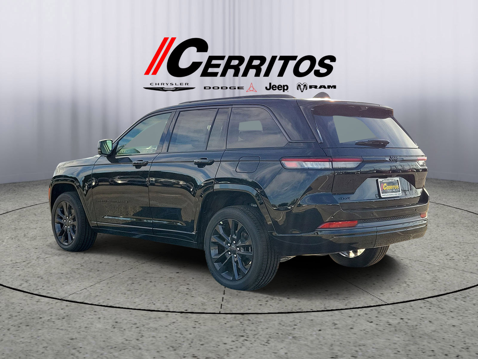 New 2026 Jeep Grand Cherokee Limited AWD/4WD image 2