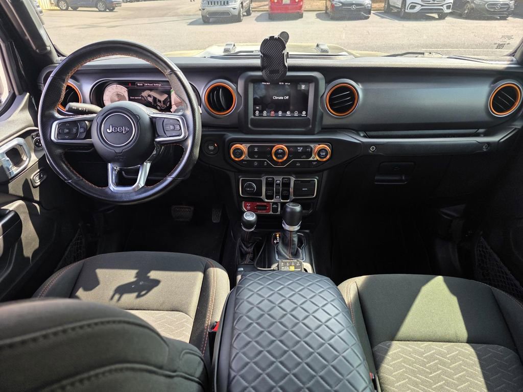 Used 2021 Jeep Gladiator Mojave w/ Trailer Tow Package image 28