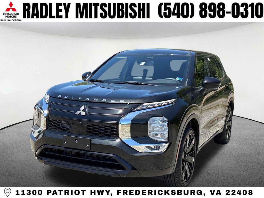 New 2026 Mitsubishi Outlander LE