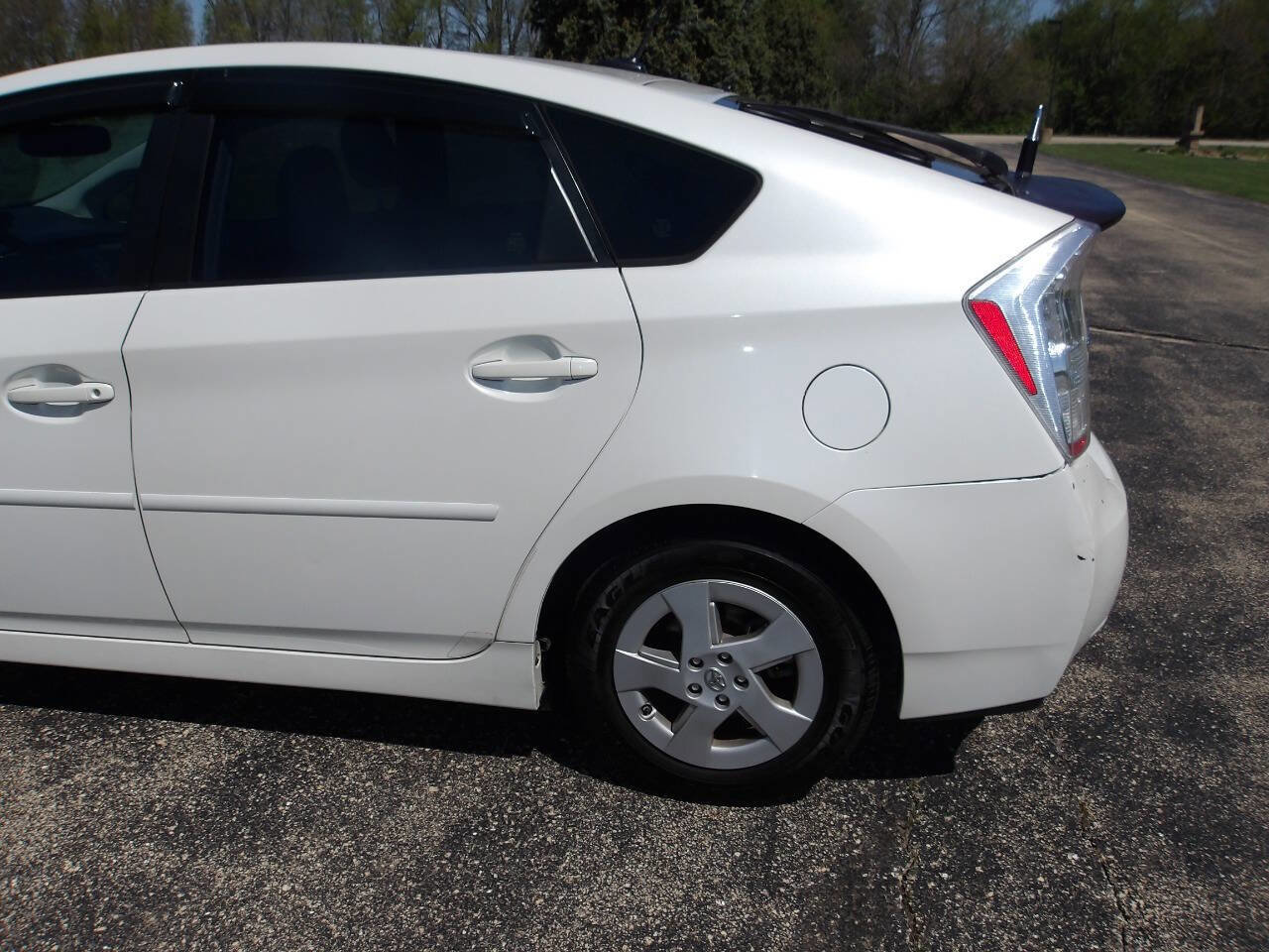 Used 2010 Toyota Prius Three FWD image 36