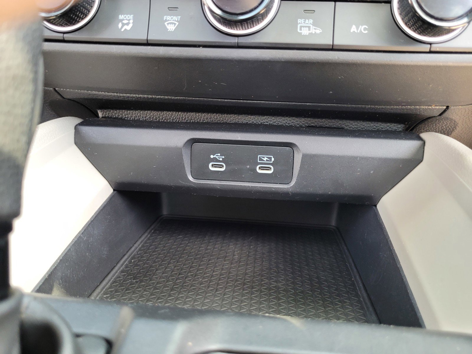 Used 2023 Honda Accord EX image 19