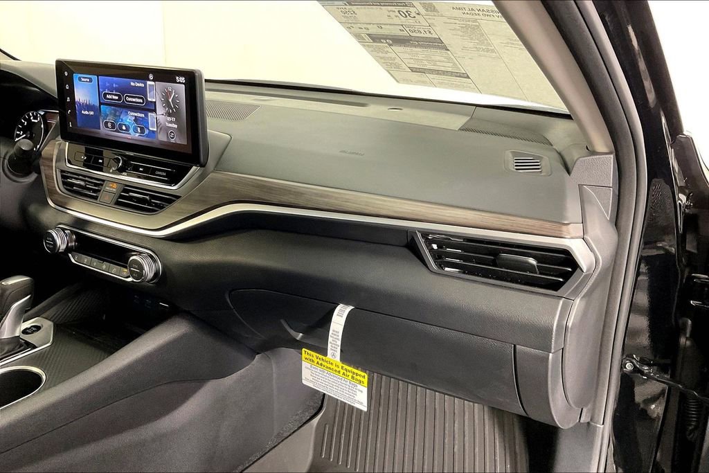 New 2026 Nissan Altima 2.5 SV w/ SV Special Edition Package FWD image 17