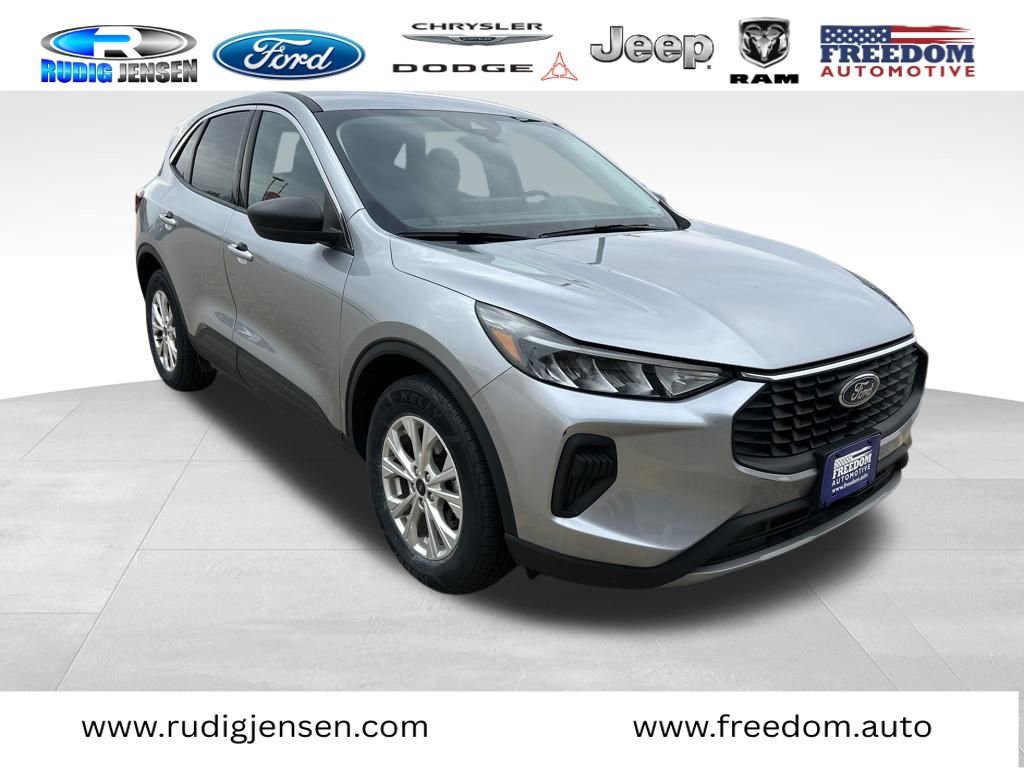 Used 2024 Ford Escape Active w/ Tech Pack #1 AWD/4WD image 10