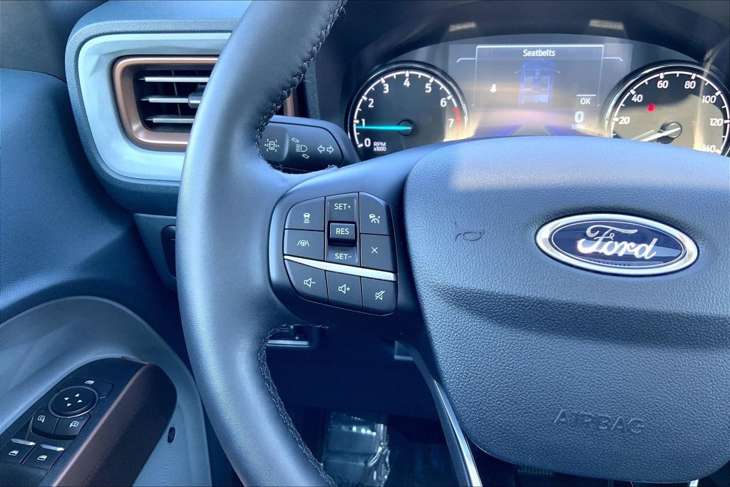 Used 2024 Ford Maverick Lariat w/ 4K Tow Package AWD/4WD image 17