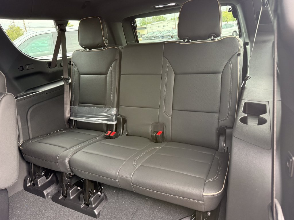 New 2026 GMC Yukon XL Elevation w/ Elevation Premium Package AWD/4WD image 23