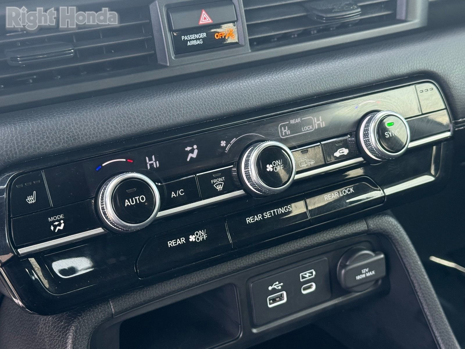 Certified 2025 Honda Pilot Touring image 22