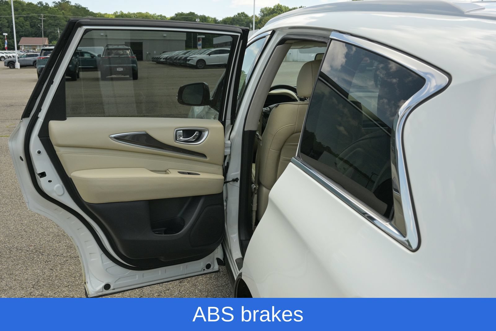 Used 2020 INFINITI QX60 Luxe w/ Essential Package AWD/4WD image 29