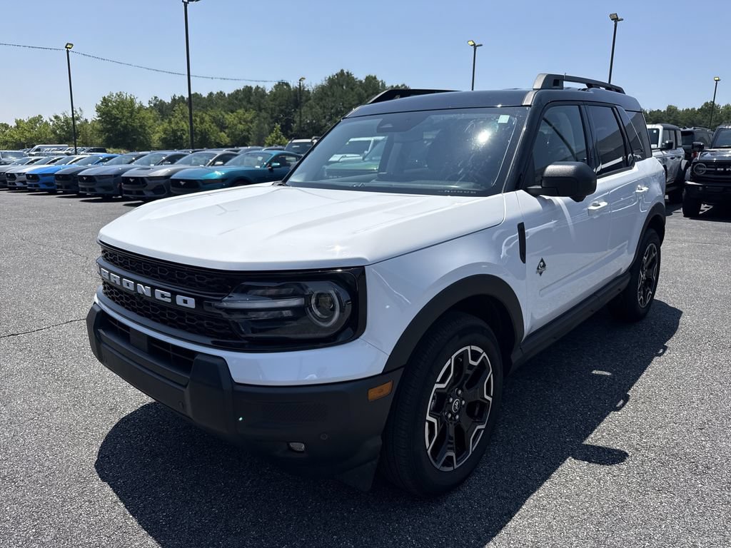 Used 2025 Ford Bronco Sport Outer Banks w/ Outer Banks Tech Package+ AWD/4WD video 3