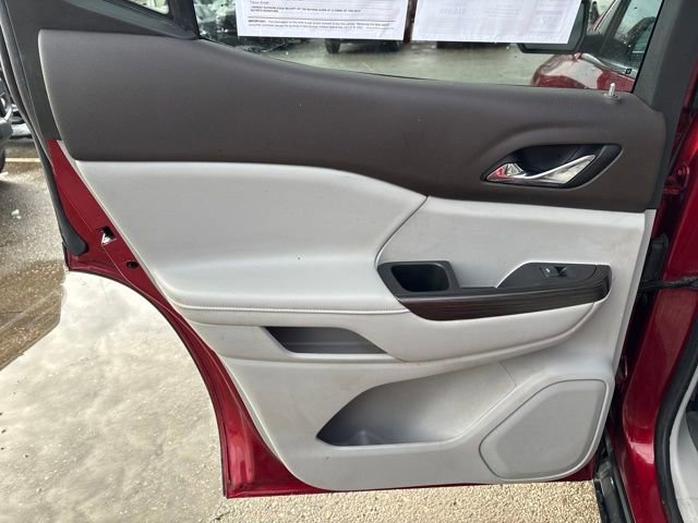 Used 2019 GMC Acadia SLT image 20