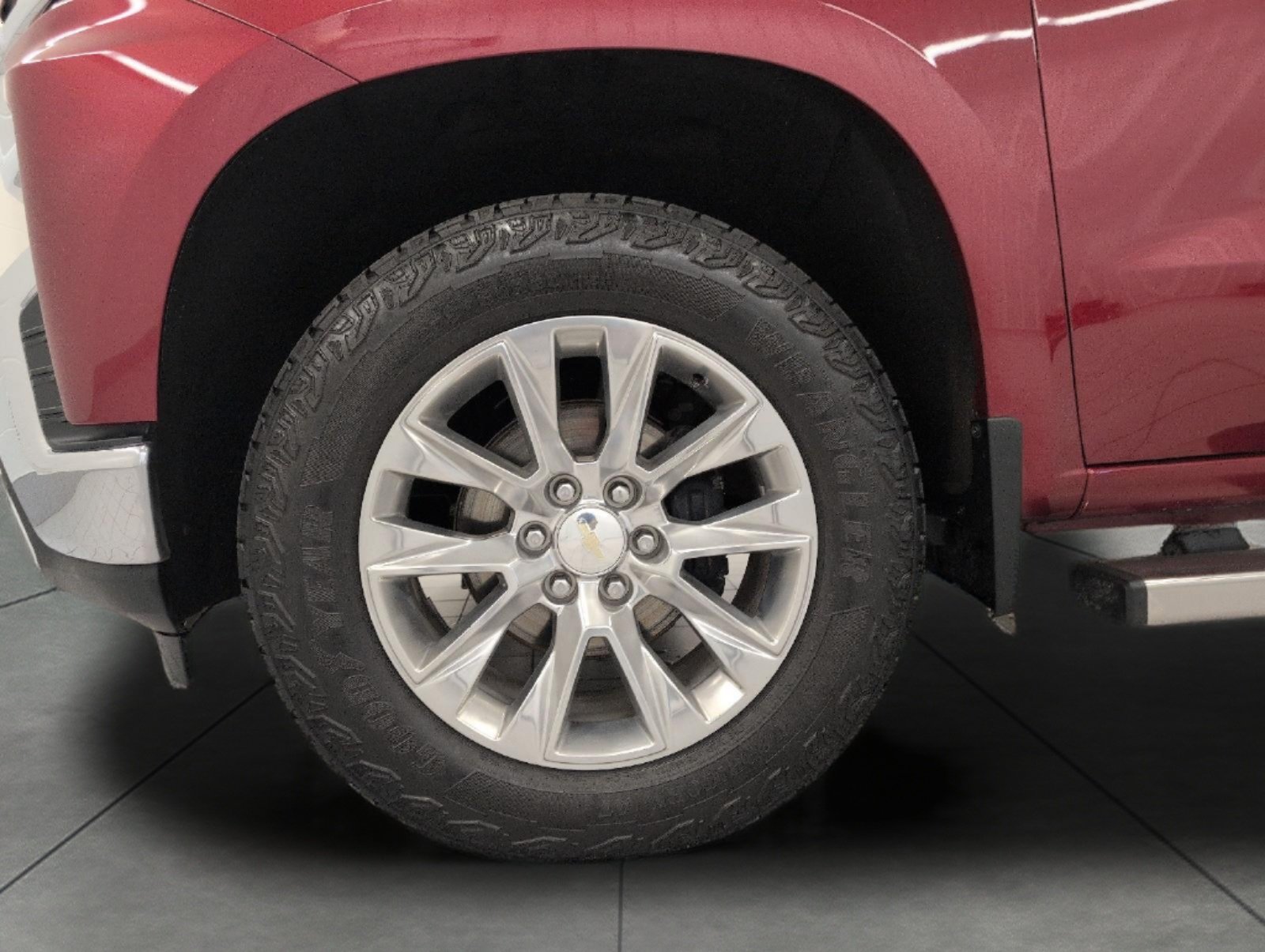 Certified 2020 Chevrolet Silverado 1500 LTZ w/ LTZ Plus Package AWD/4WD image 3