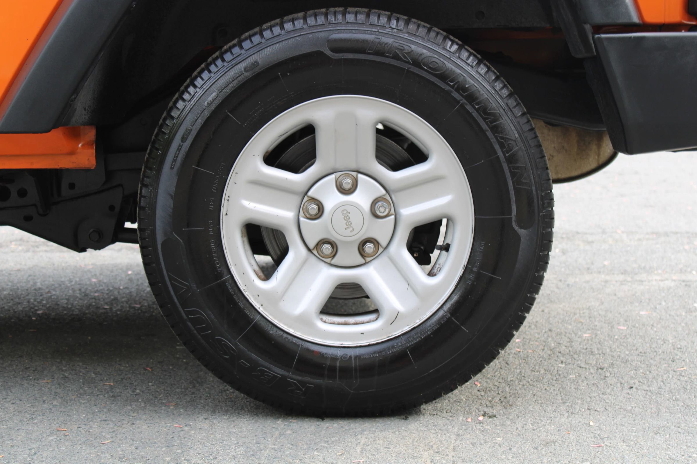 Used 2012 Jeep Wrangler Sport w/ Connectivity Group image 29