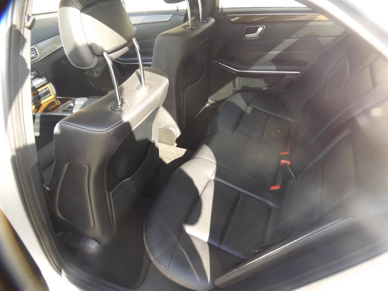 Used 2014 Mercedes-Benz E 350 Sedan image 18