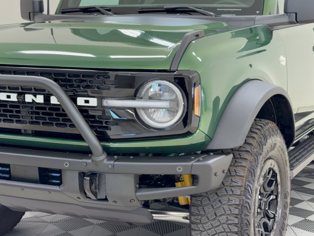 Used 2022 Ford Bronco Wildtrak AWD/4WD image 12