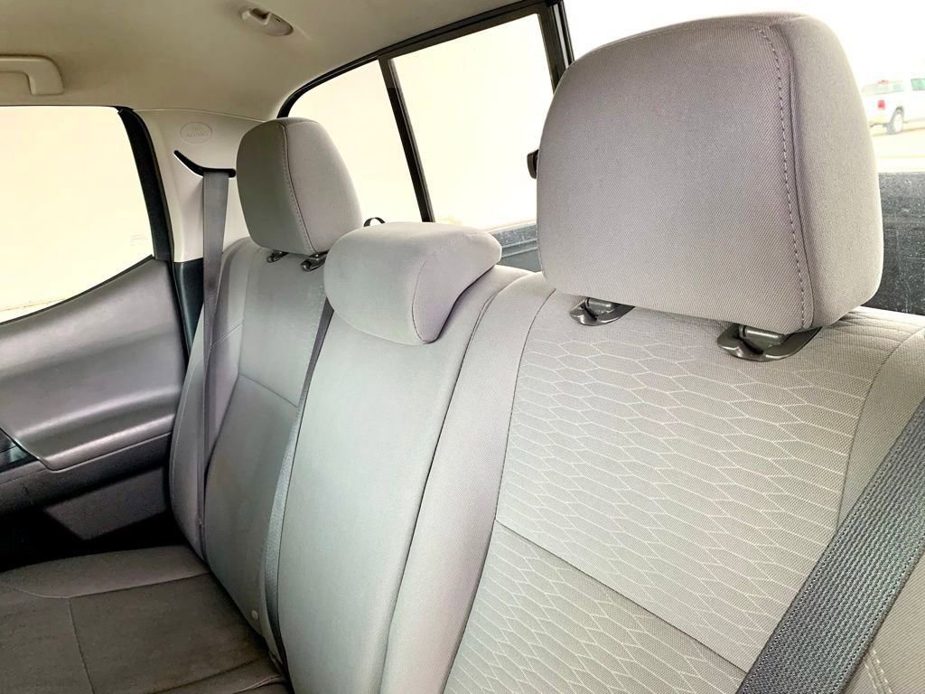 Used 2019 Toyota Tacoma SR w/ SR Convenience Package image 13