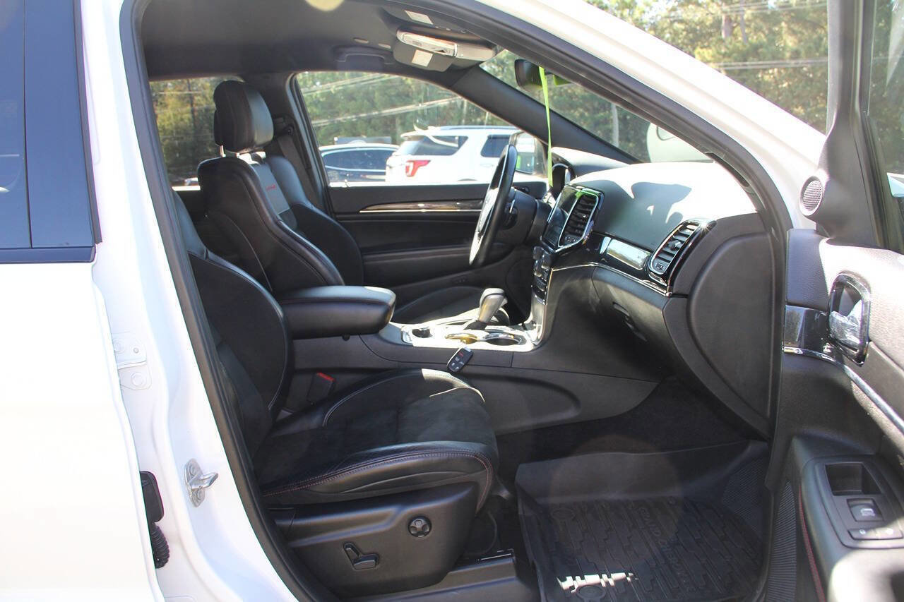 Used 2019 Jeep Grand Cherokee Trailhawk image 11