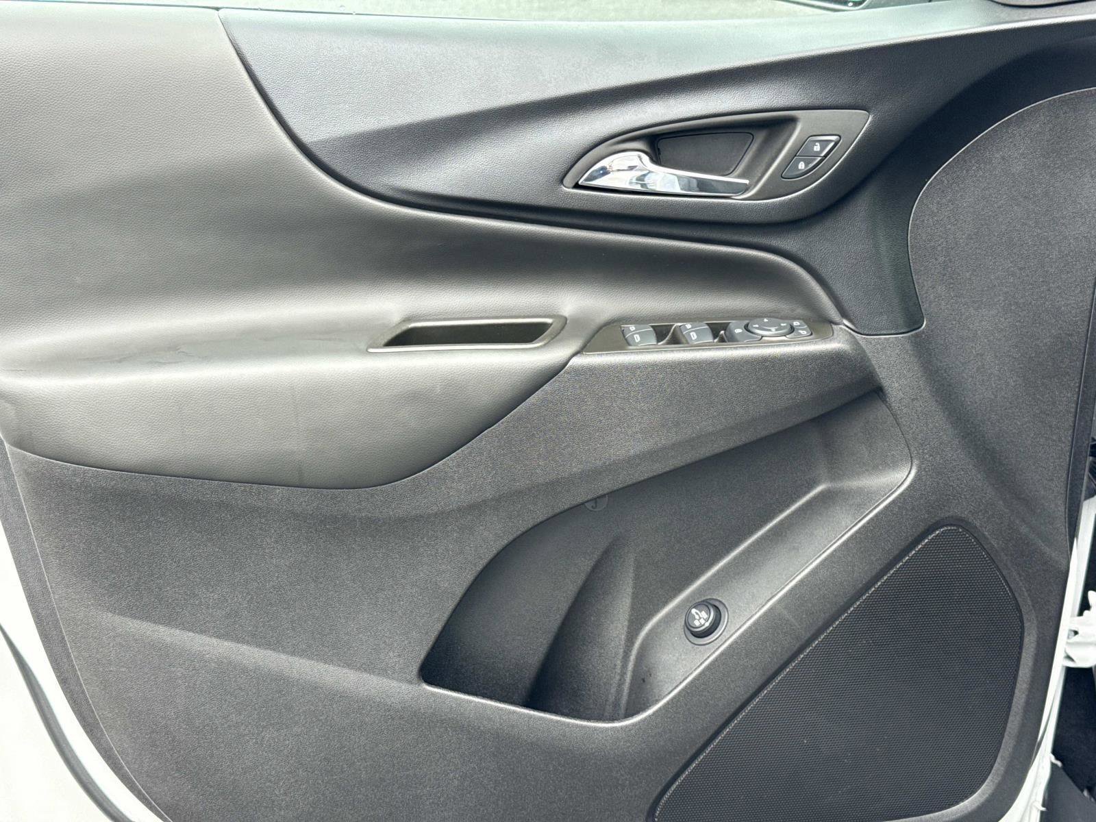 New 2024 Chevrolet Equinox LT w/ LPO, Floor Liner Package image 8