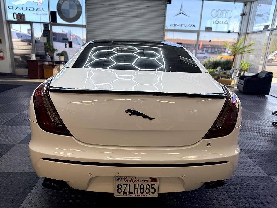 Used 2012 Jaguar XJ L Supercharged RWD image 17