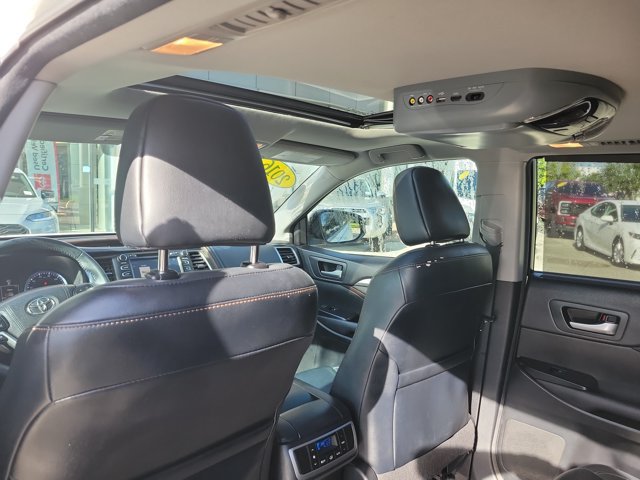 Used 2016 Toyota Highlander XLE FWD image 18