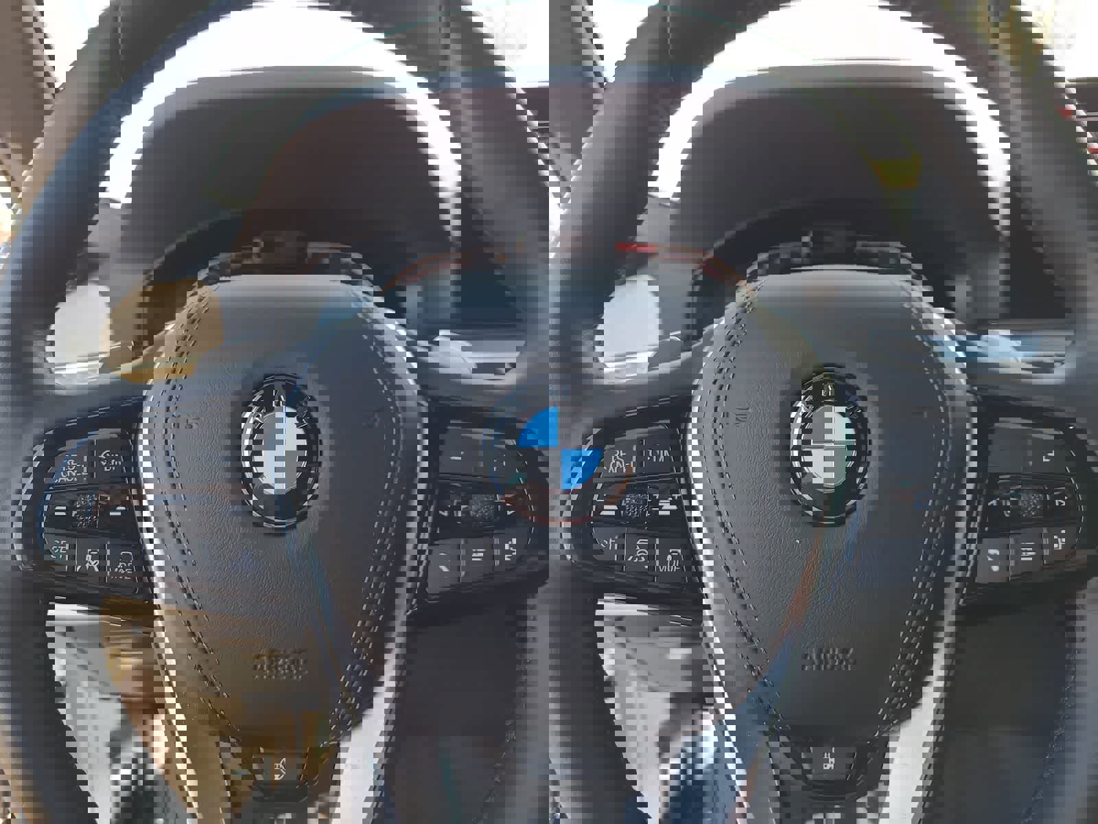 Used 2022 BMW 530i xDrive w/ Premium Package image 23