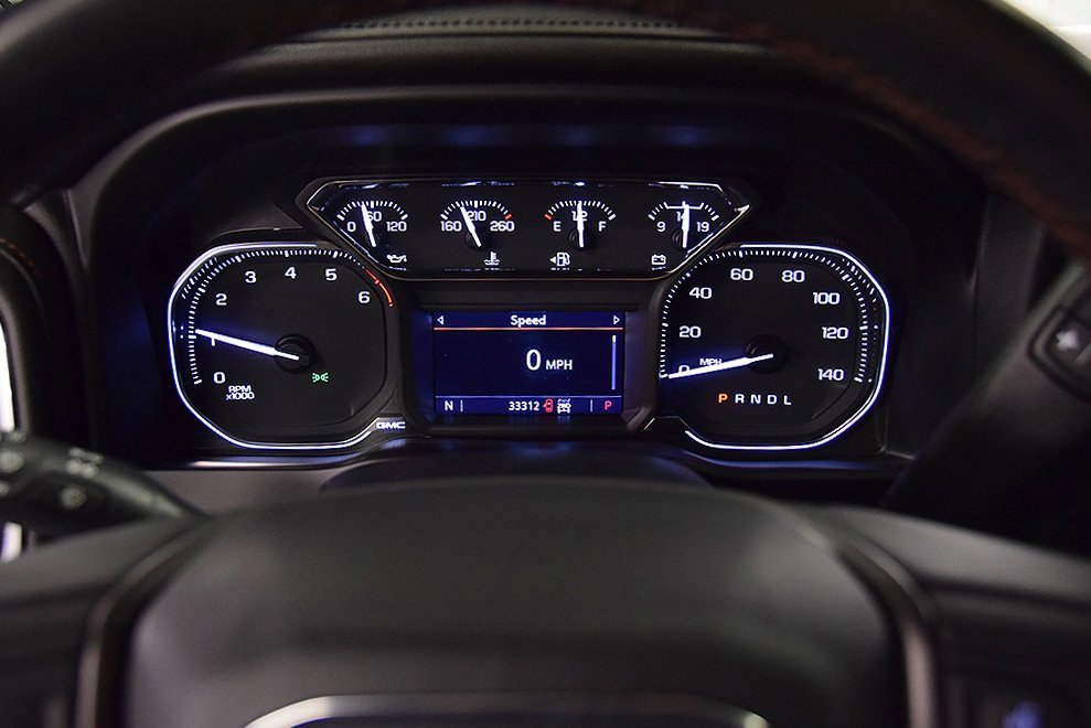 Used 2021 GMC Sierra 2500 AT4 image 18