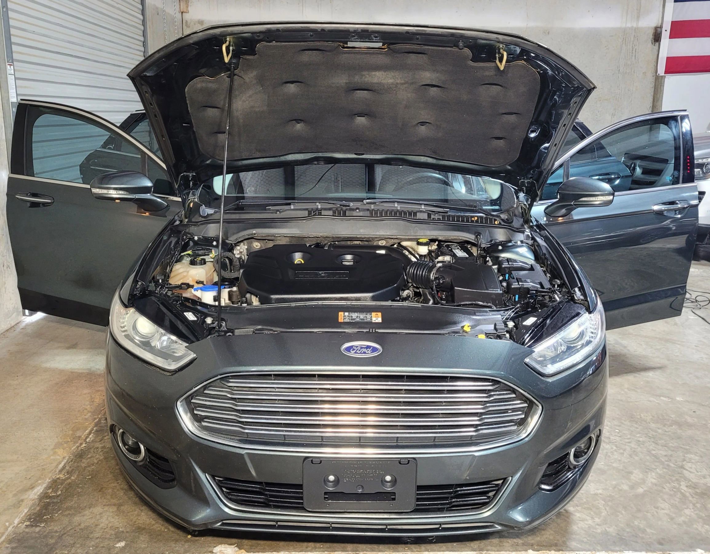 Used 2016 Ford Fusion Titanium image 11