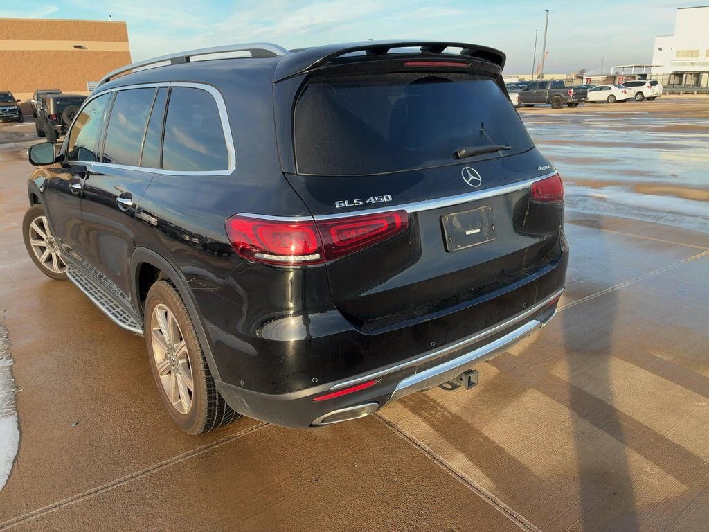 Used 2021 Mercedes-Benz GLS 450 4MATIC image 4