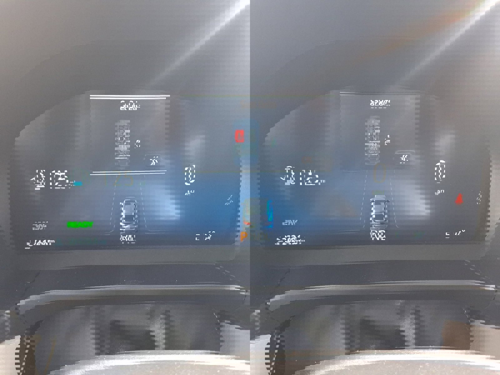 Used 2023 Ford Escape Platinum w/ Premium Technology Package image 26