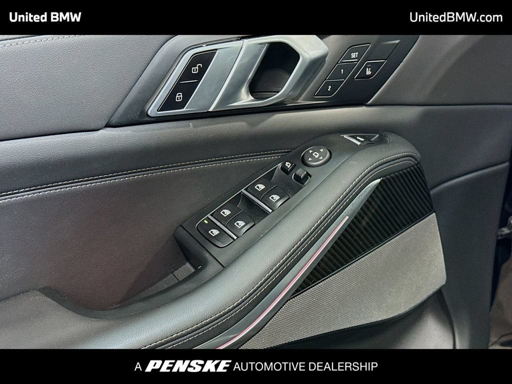 Used 2026 BMW X5 M60i AWD/4WD image 3