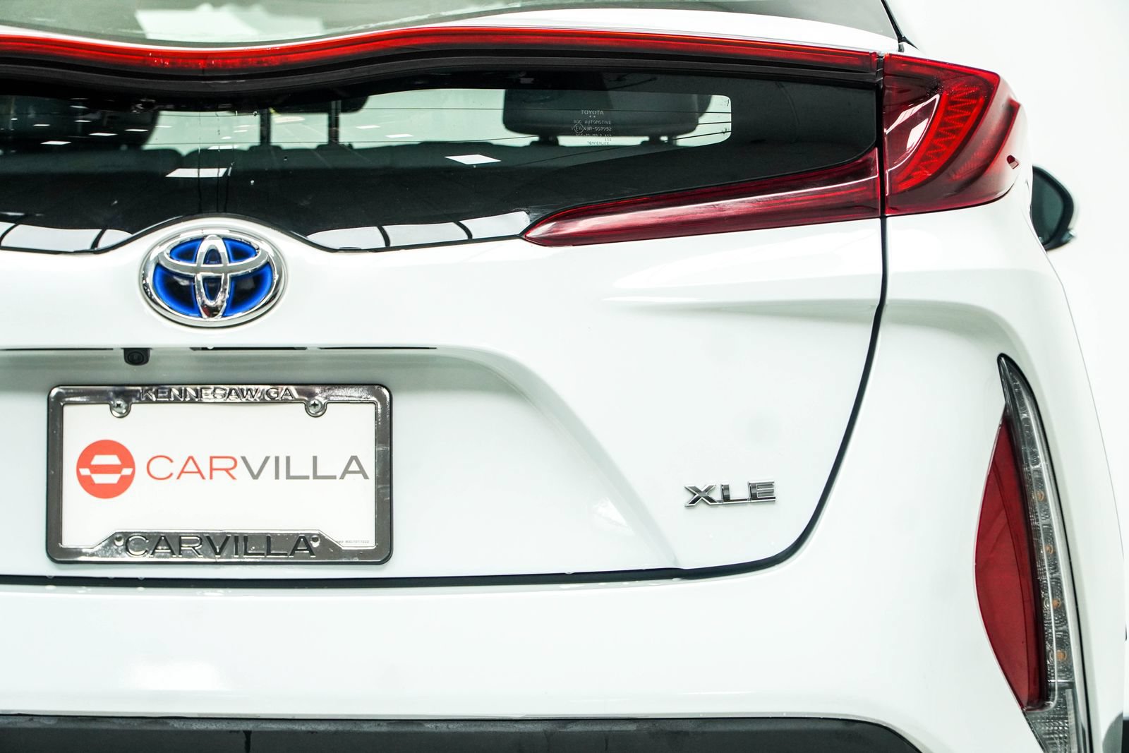 Used 2021 Toyota Prius Prime XLE FWD image 14