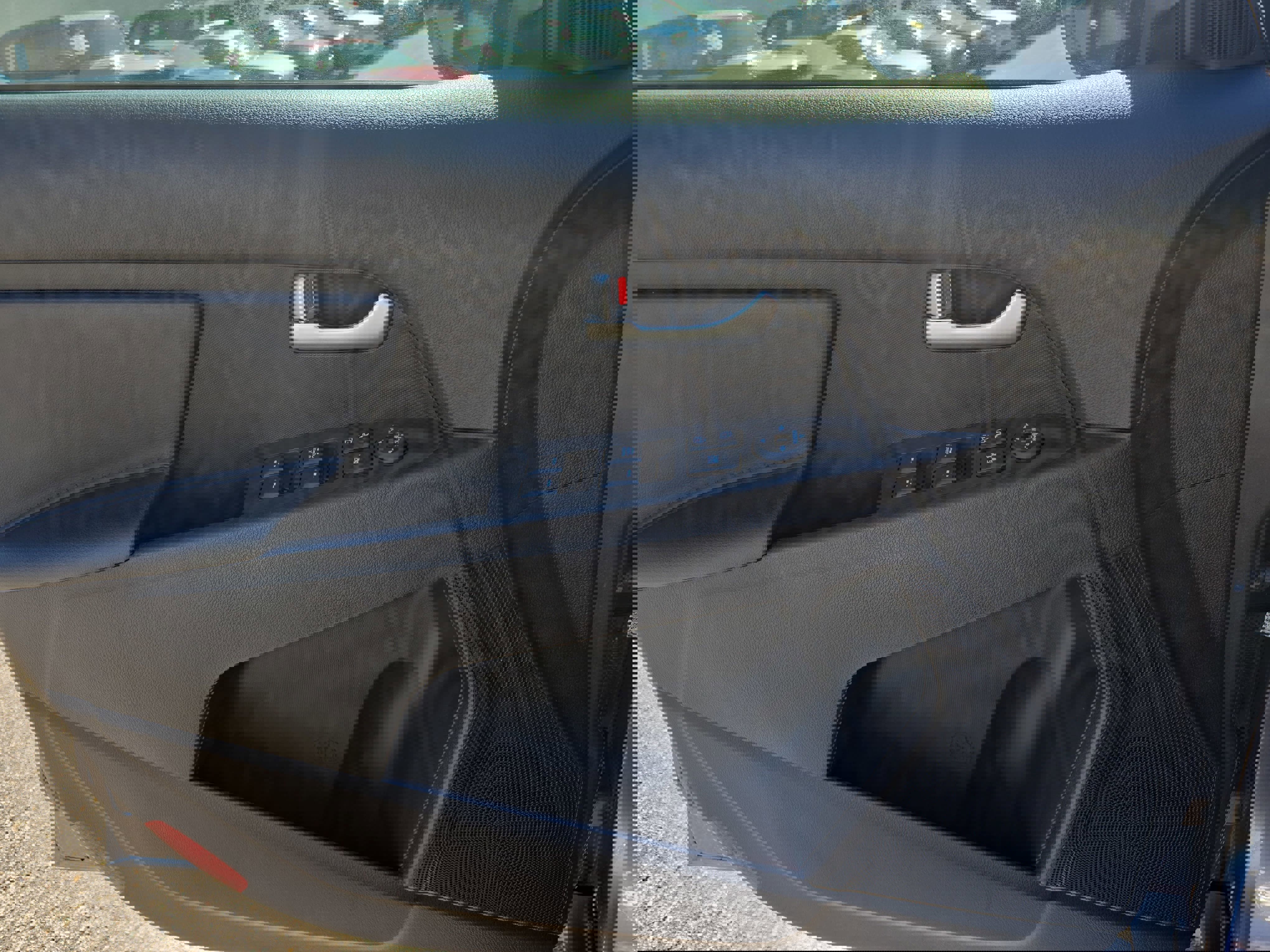 Used 2014 Kia Sportage LX FWD image 29